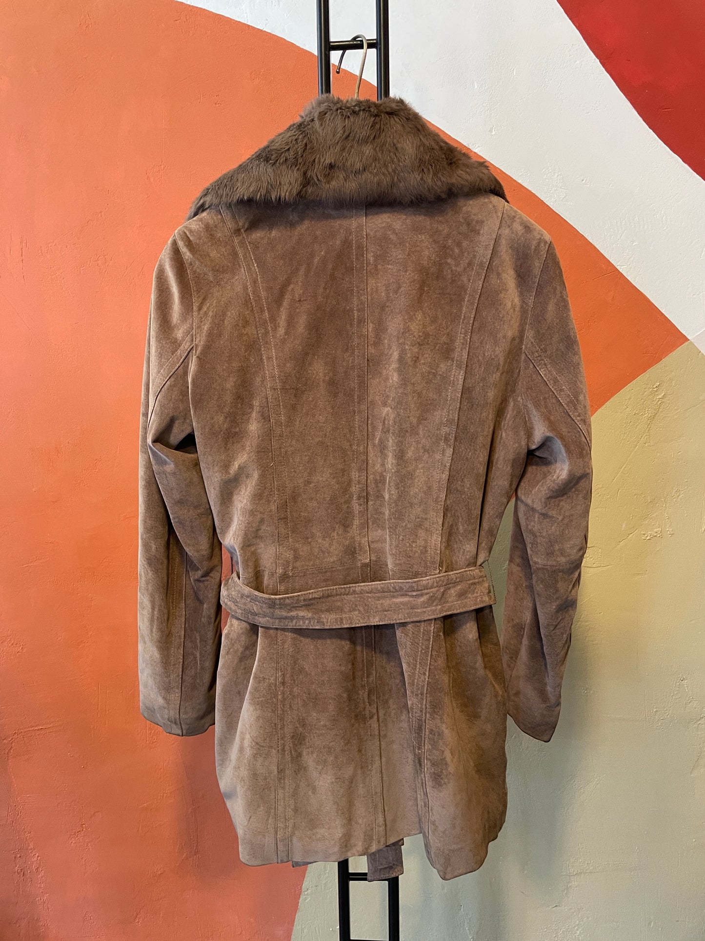 Vintage leren trenchcoat met bontkraag (M)