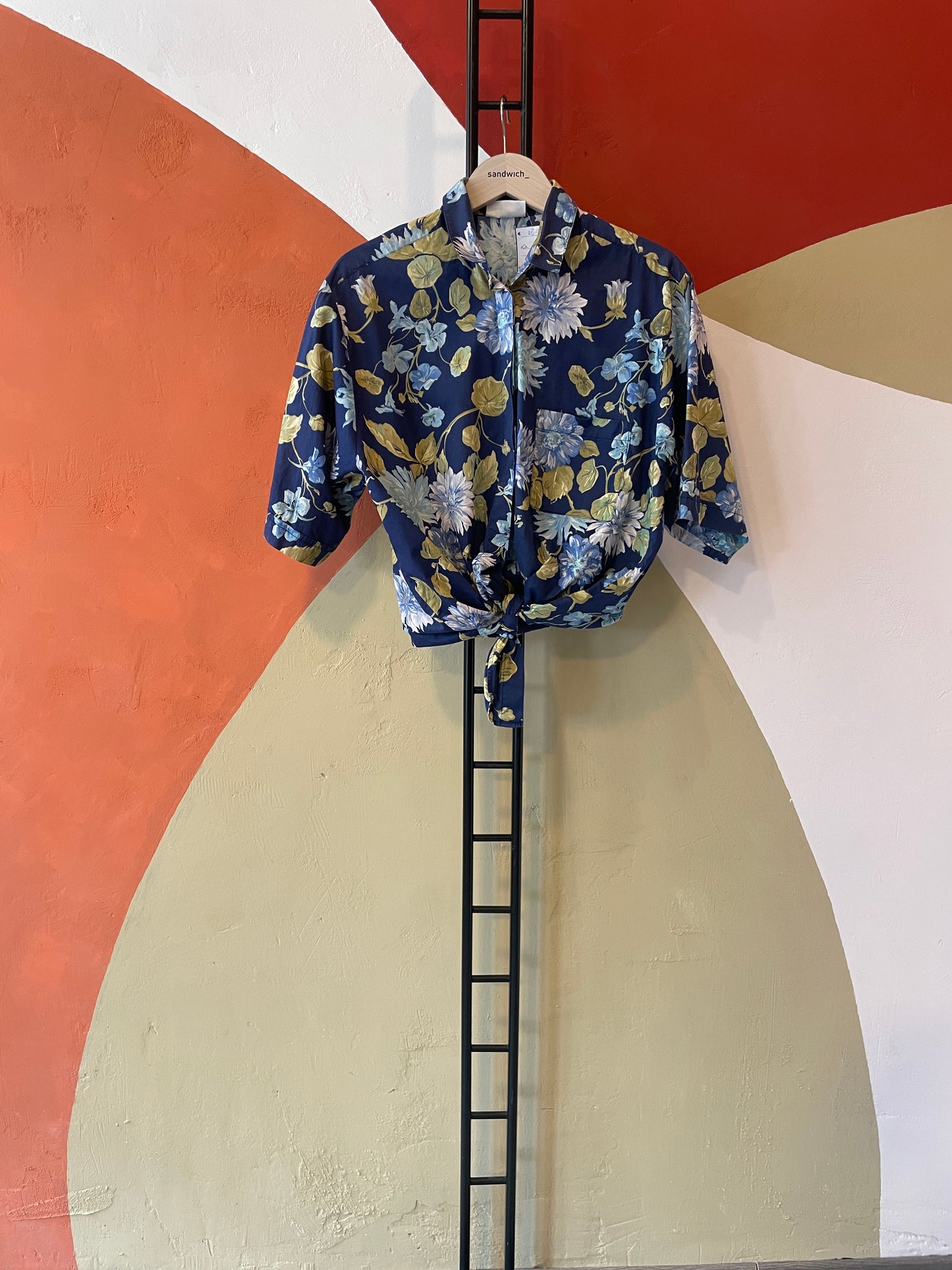 Vintage blouse (L)
