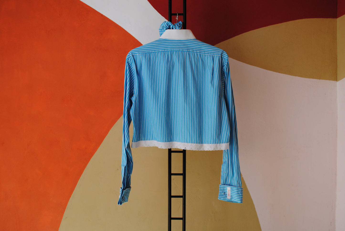 ROXY | Upcycled top & scrunchie - M
