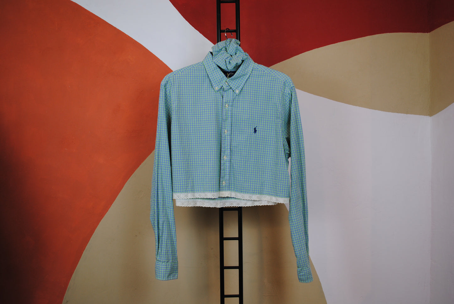ROXY Raya | Upcycled top & scrunchie - L
